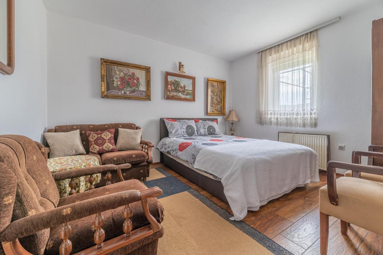 Frile Apartments Никшич Экстерьер фото