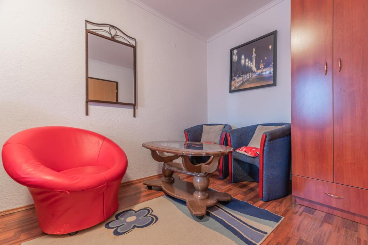 Frile Apartments Никшич Экстерьер фото
