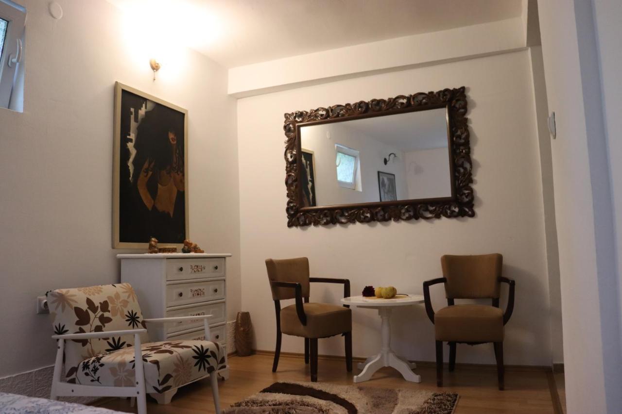 Frile Apartments Никшич Экстерьер фото