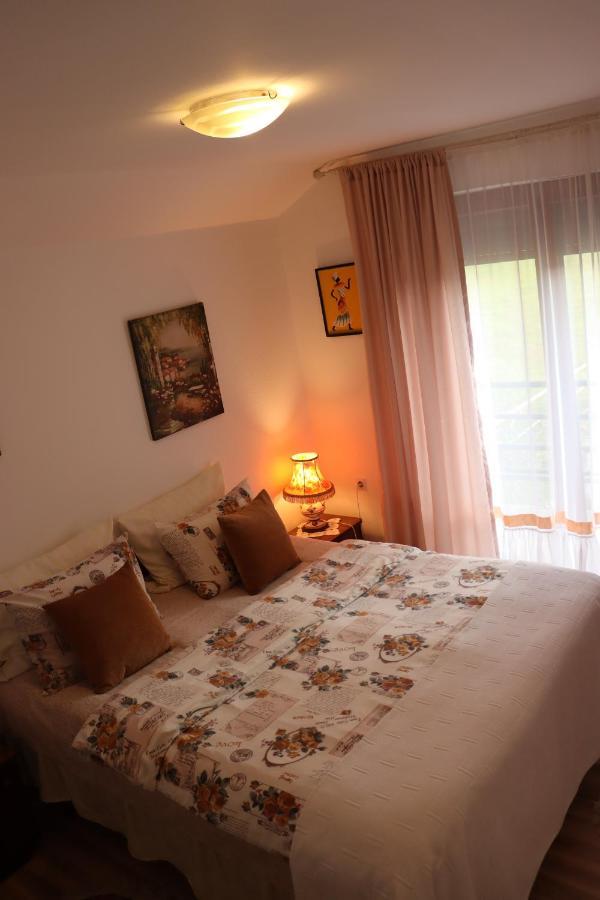 Frile Apartments Никшич Экстерьер фото
