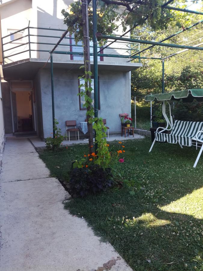 Frile Apartments Никшич Экстерьер фото